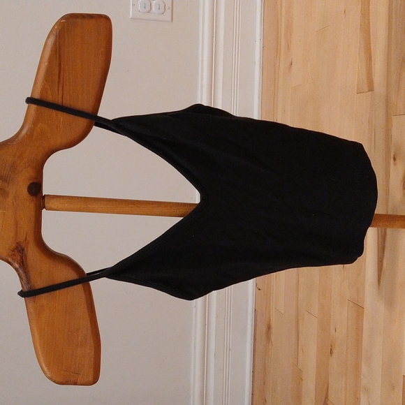 OS Brandy Melville black crop tank top